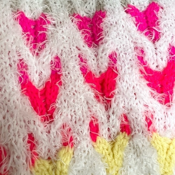 American Rag Cie Bright Pink & Yellow Patterned Fuzzy Soft Sweater, Size Large - Picture 6 of 10